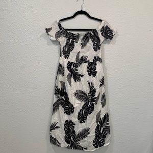 Old Navy Floral Dress Size S